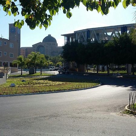 Hospedaria Servos De Maria Aparecida  Exterior foto