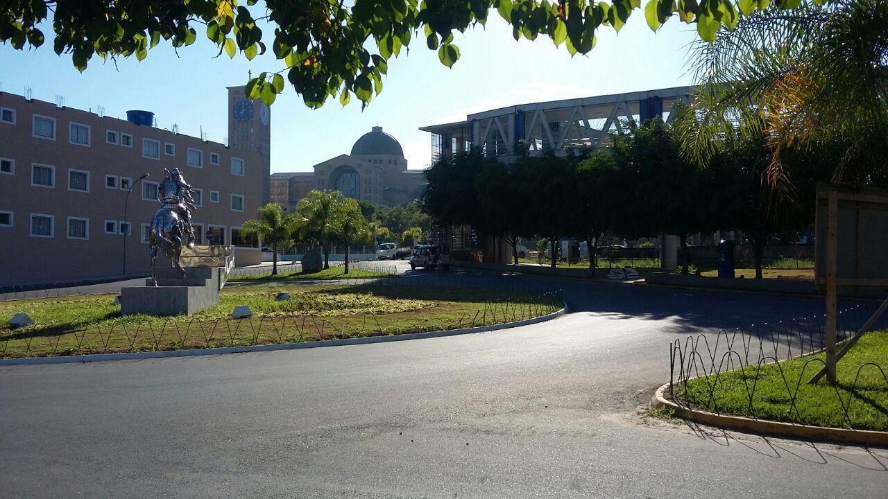 Hospedaria Servos De Maria Aparecida  Exterior foto